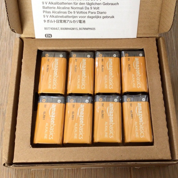 Basics 8-Count 9 Volt Alkaline Performance All-Purpose Batteries - Picture 5 of 9